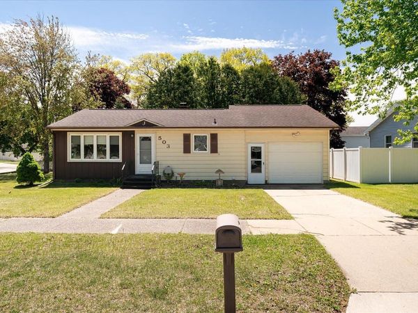 503 9th STREET, La Crescent, MN 55947