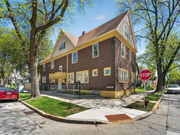 2802 Weil STREET, Milwaukee, WI 53212