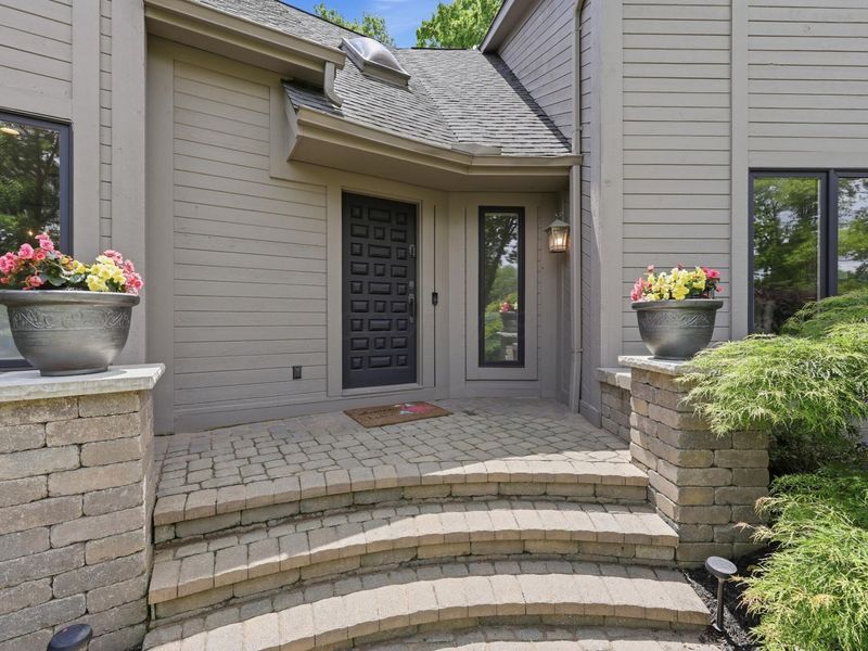 8573 Crail Court, Dublin, OH 43017 Photo 3