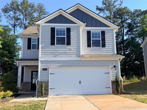 221 Limestone Circle , Conyers, GA 30013