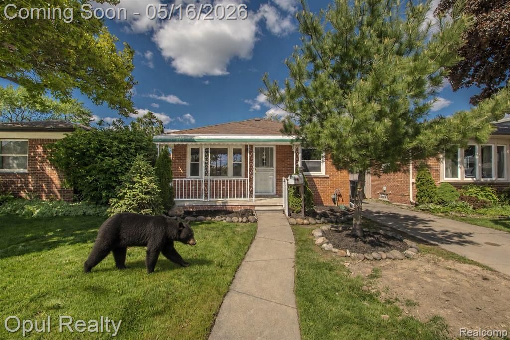 15204 Horger Avenue, Allen Park, MI 48101 Main Photo