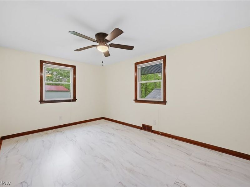 5452 W Webb Road, Youngstown, OH 44515 Photo 15