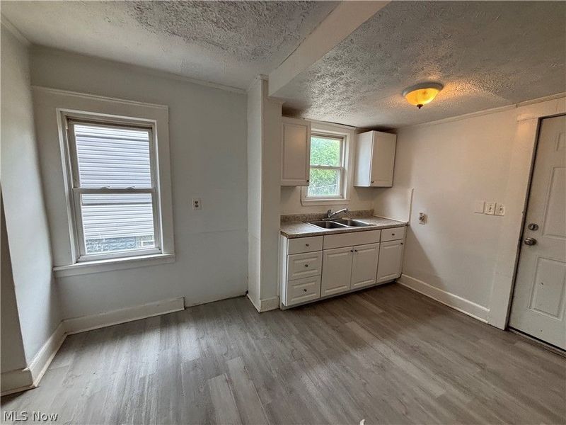 1713 Regal Avenue NE, Canton, OH 44705 Photo 10