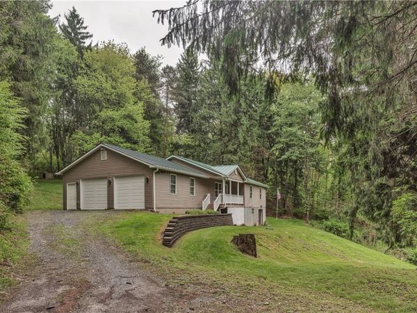 164 Crooks School Road, Clinton, PA 15026