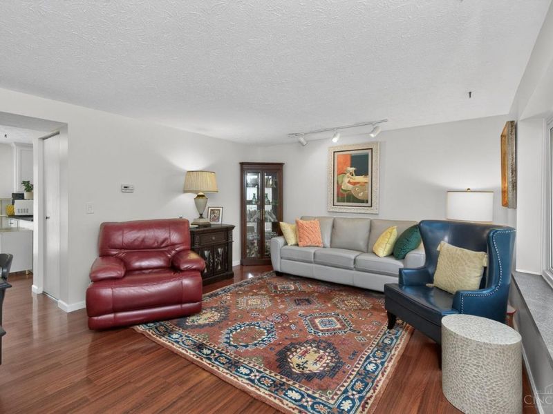 2859 Mossy Brink Court, Maineville, OH 45039 Photo 4