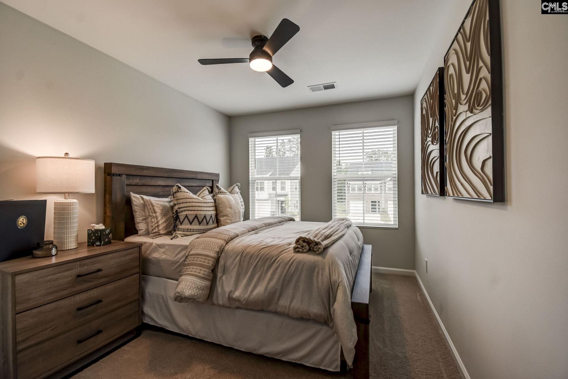 421 Nutsedge Court  Photo 17
