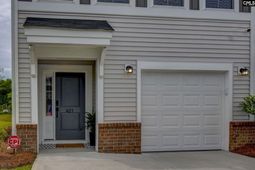 421 Nutsedge Court  photo 4