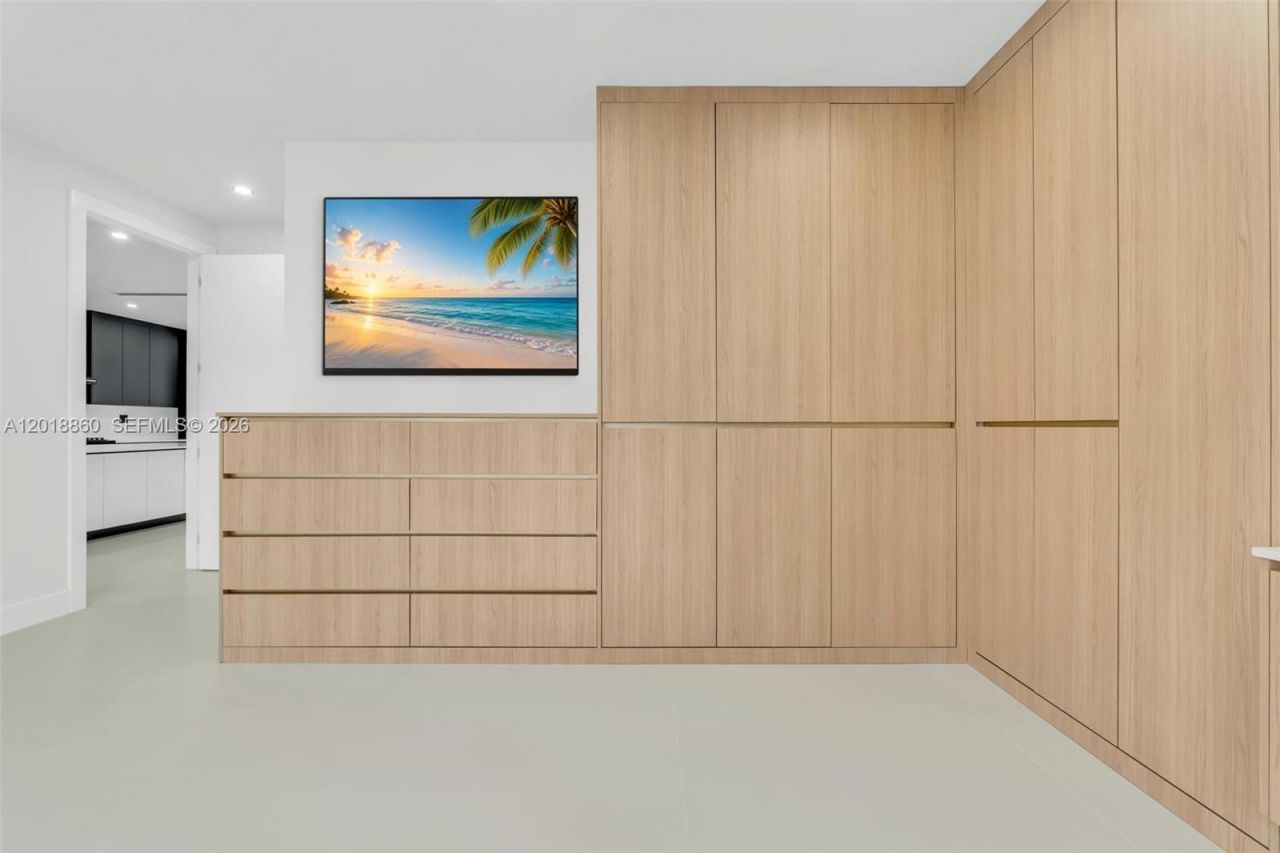 8865 NW 148th Ter , Miami Lakes, FL 33018 Photo