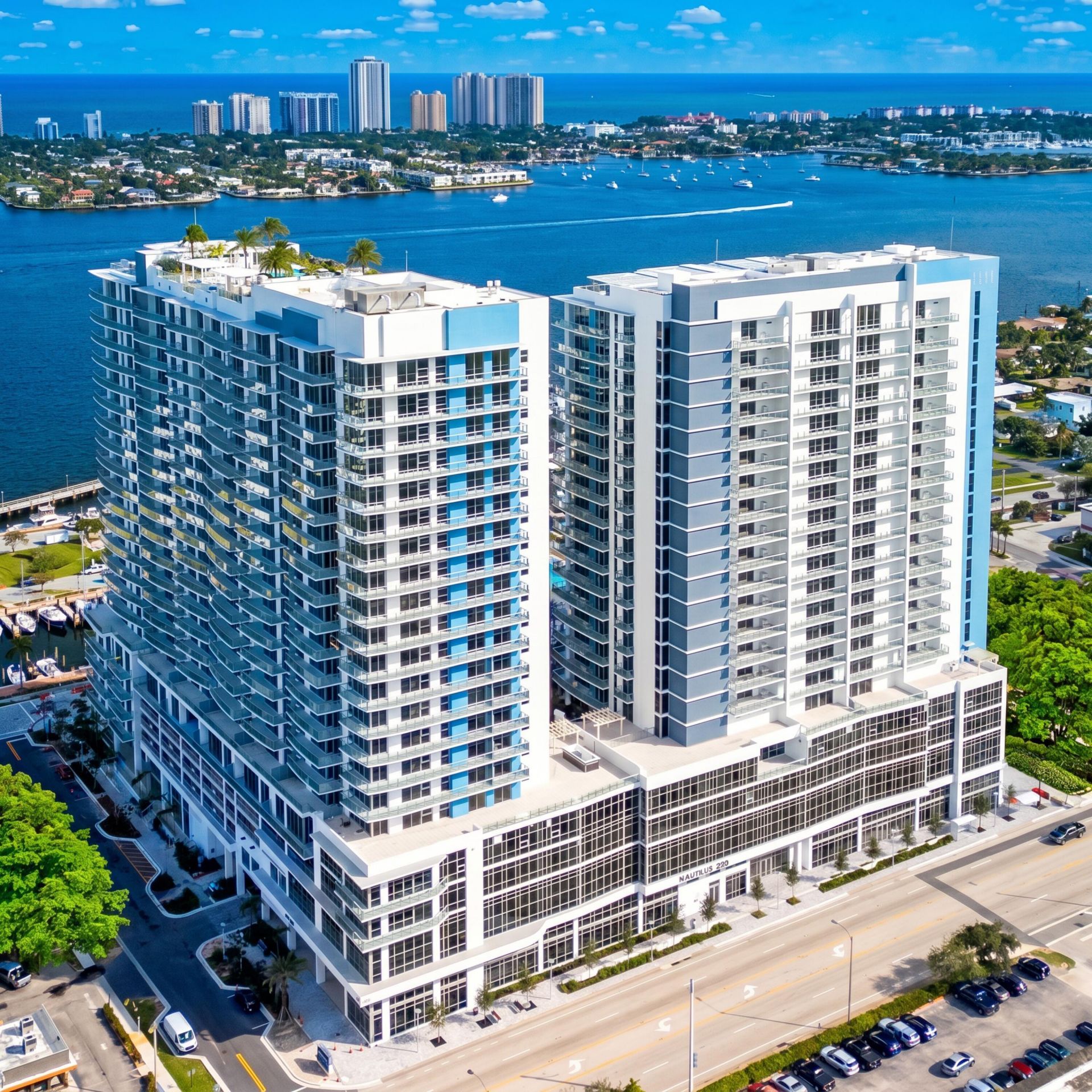 220 Lake Shore Drive, Unit 909, Lake Park, FL 33403 Photo