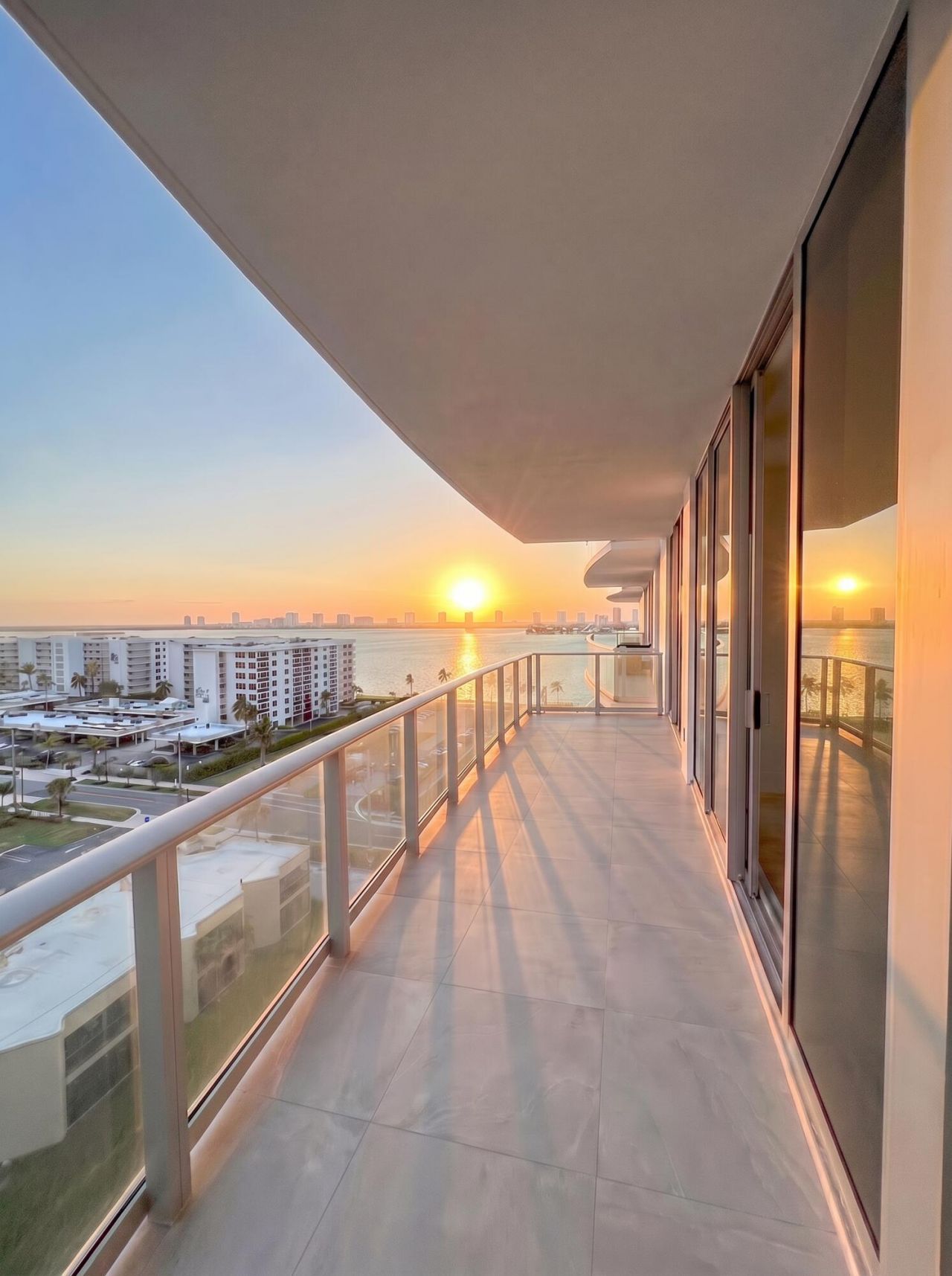 220 Lake Shore Drive, Unit 909, Lake Park, FL 33403 Photo