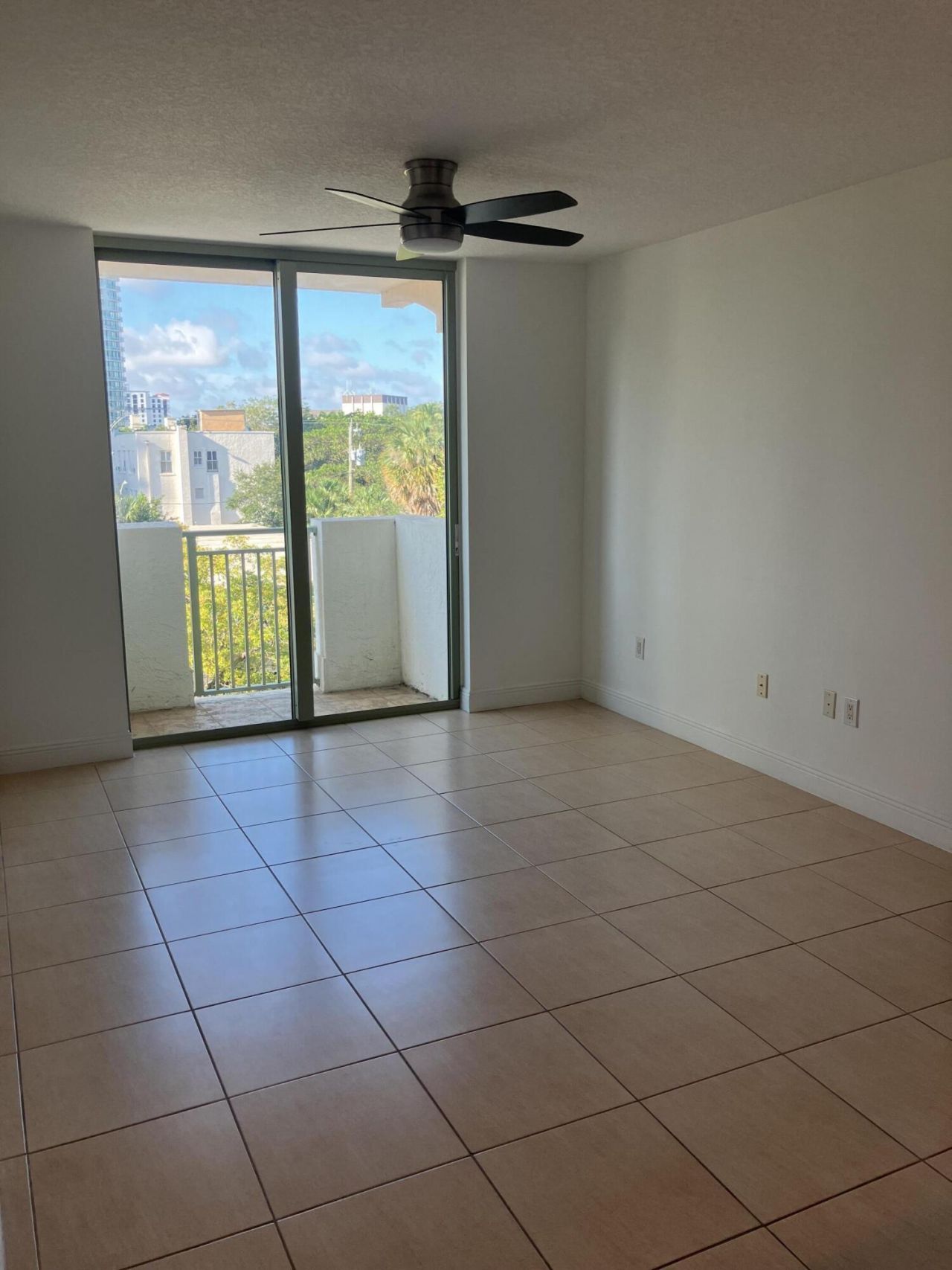 610 Clematis Street, Unit 326, West Palm Beach, FL 33401 Photo