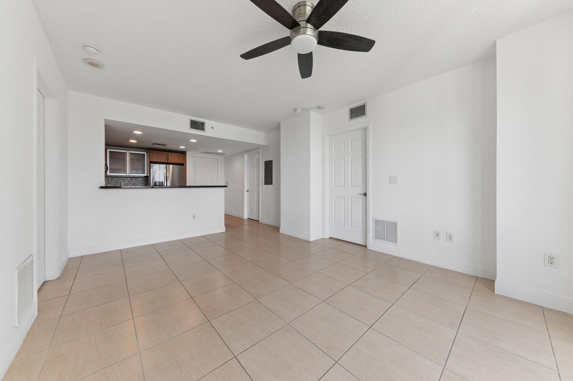 610 Clematis Street, Unit 326, West Palm Beach, FL 33401 Photo