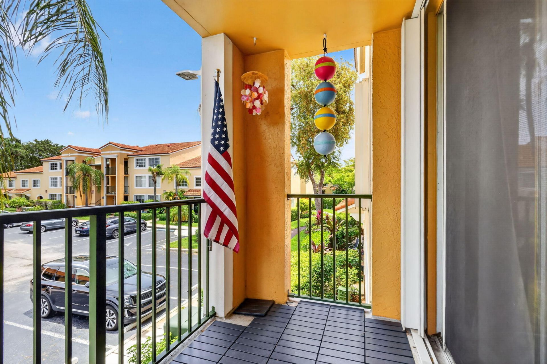 103 Yacht Club Way, Unit 205, Hypoluxo, FL 33462 Photo
