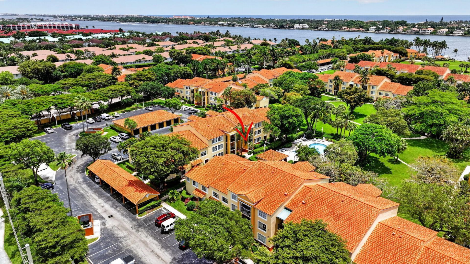 103 Yacht Club Way, Unit 205, Hypoluxo, FL 33462 Photo