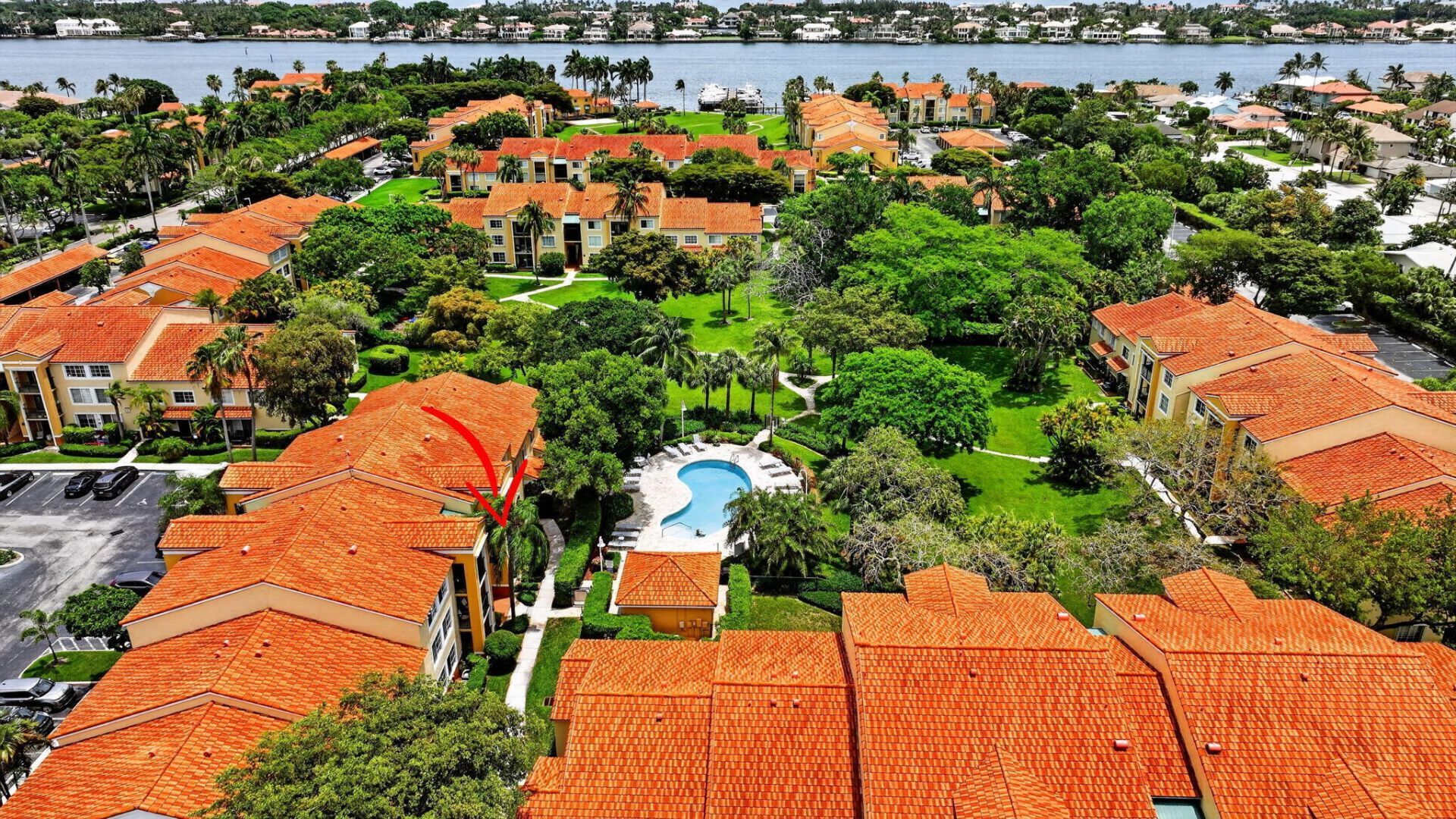 103 Yacht Club Way, Unit 205, Hypoluxo, FL 33462 Photo