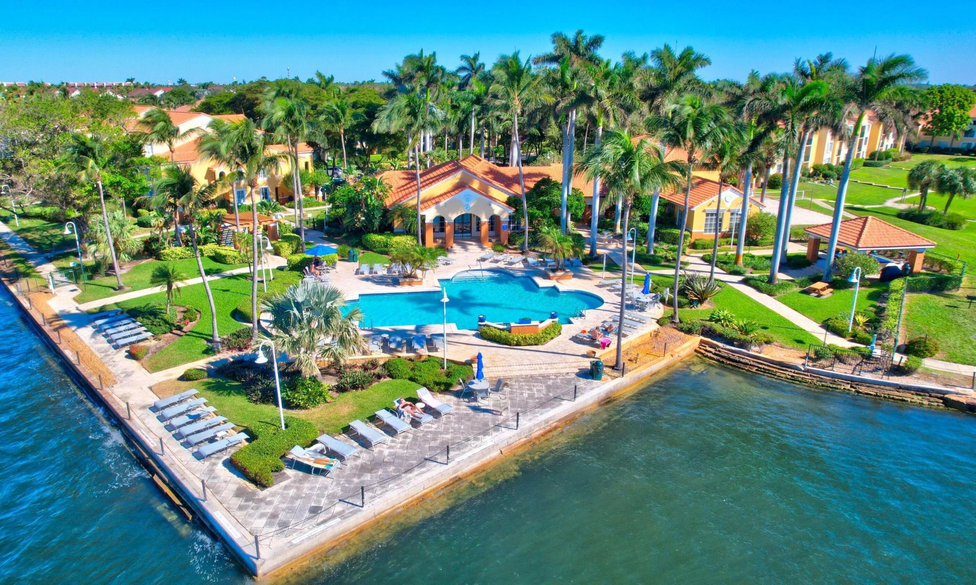 103 Yacht Club Way, Unit 205, Hypoluxo, FL 33462 Photo