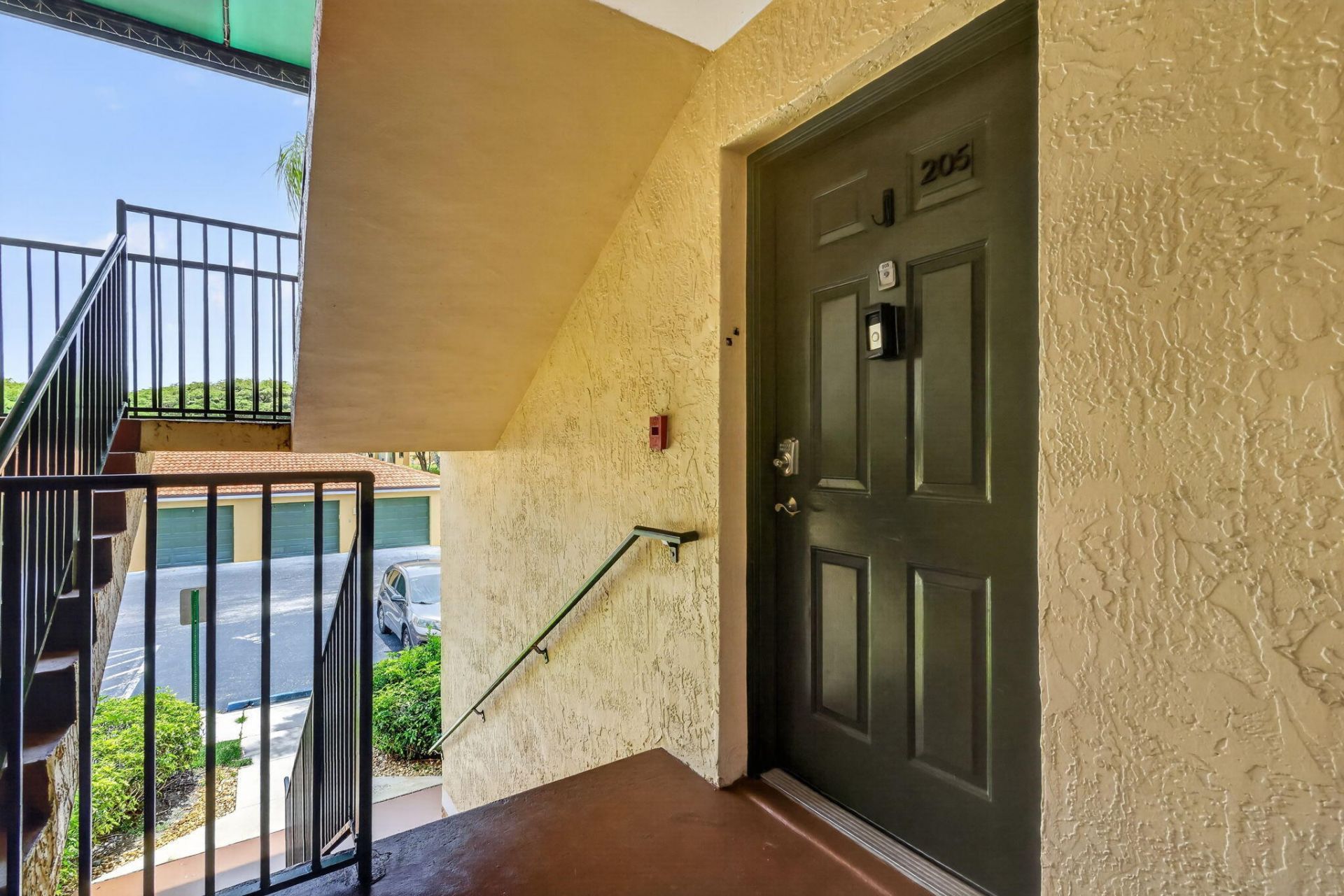 103 Yacht Club Way, Unit 205, Hypoluxo, FL 33462 Photo