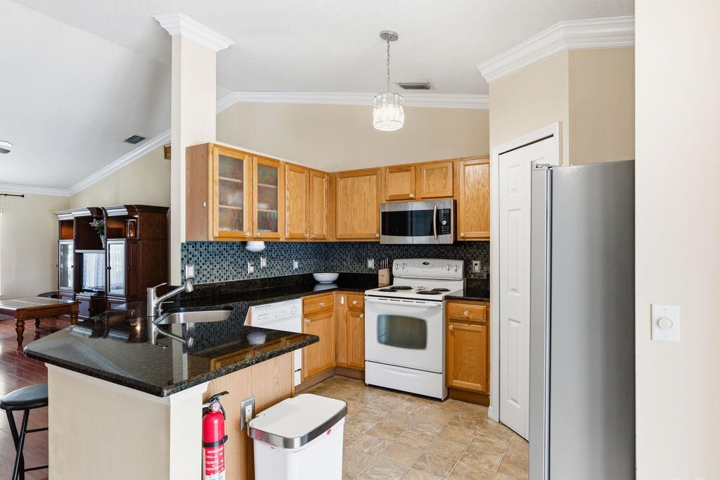 1838 SE Genaro Terrace, Port Saint Lucie, FL 34952 Photo