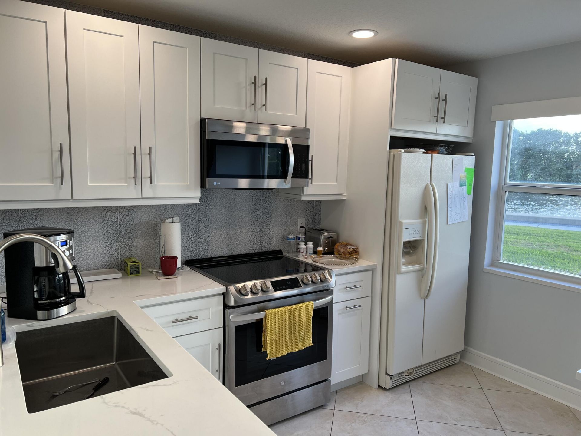 9 Colonial Club Drive, Unit 102, Boynton Beach, FL 33435 Photo