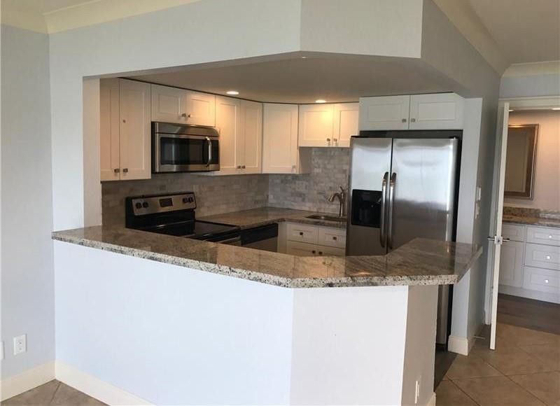 400 Wilma Circle, Unit 105, Riviera Beach, FL 33404 Photo
