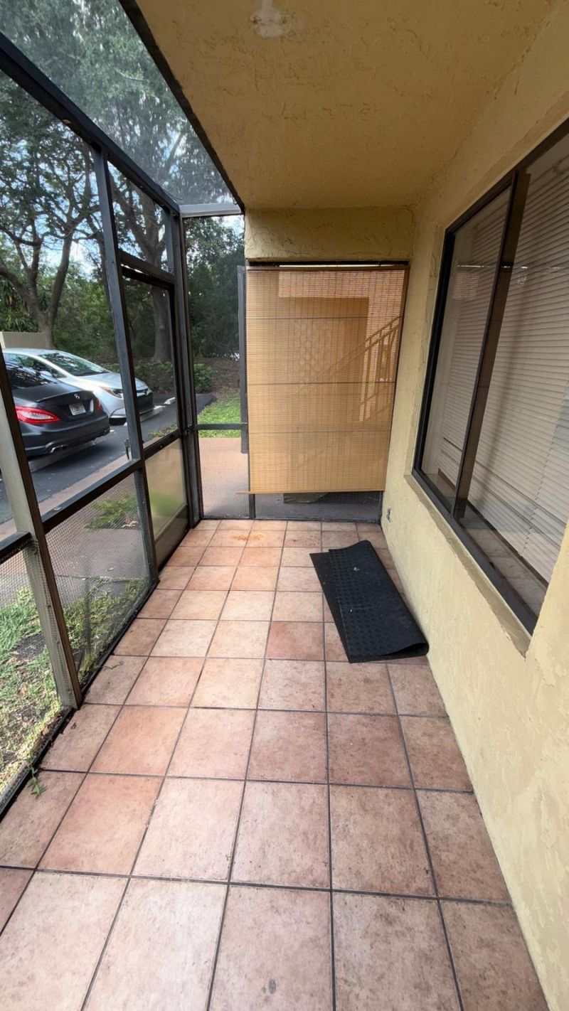 1225 S Flagler Avenue, Unit 313, Pompano Beach, FL 33060 Photo
