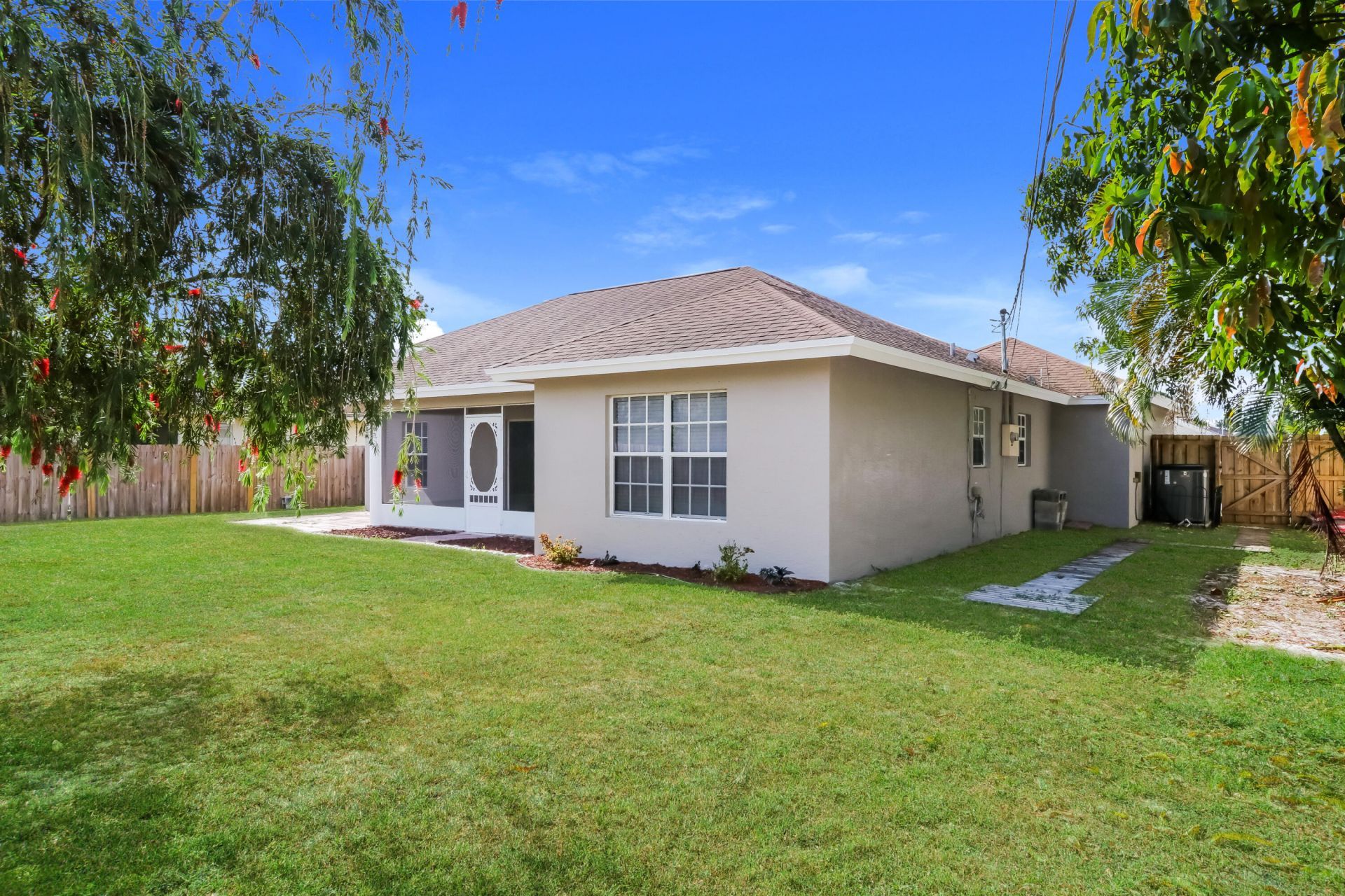 459 SW Laconic Avenue, Port Saint Lucie, FL 34953 Photo