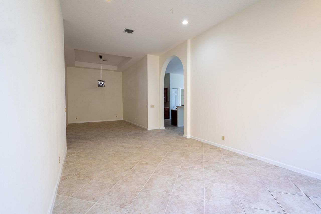 6428 Garden Court, West Palm Beach, FL 33411 Photo