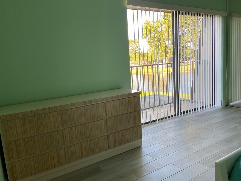 8010 80th Way, West Palm Beach, FL 33407 Photo