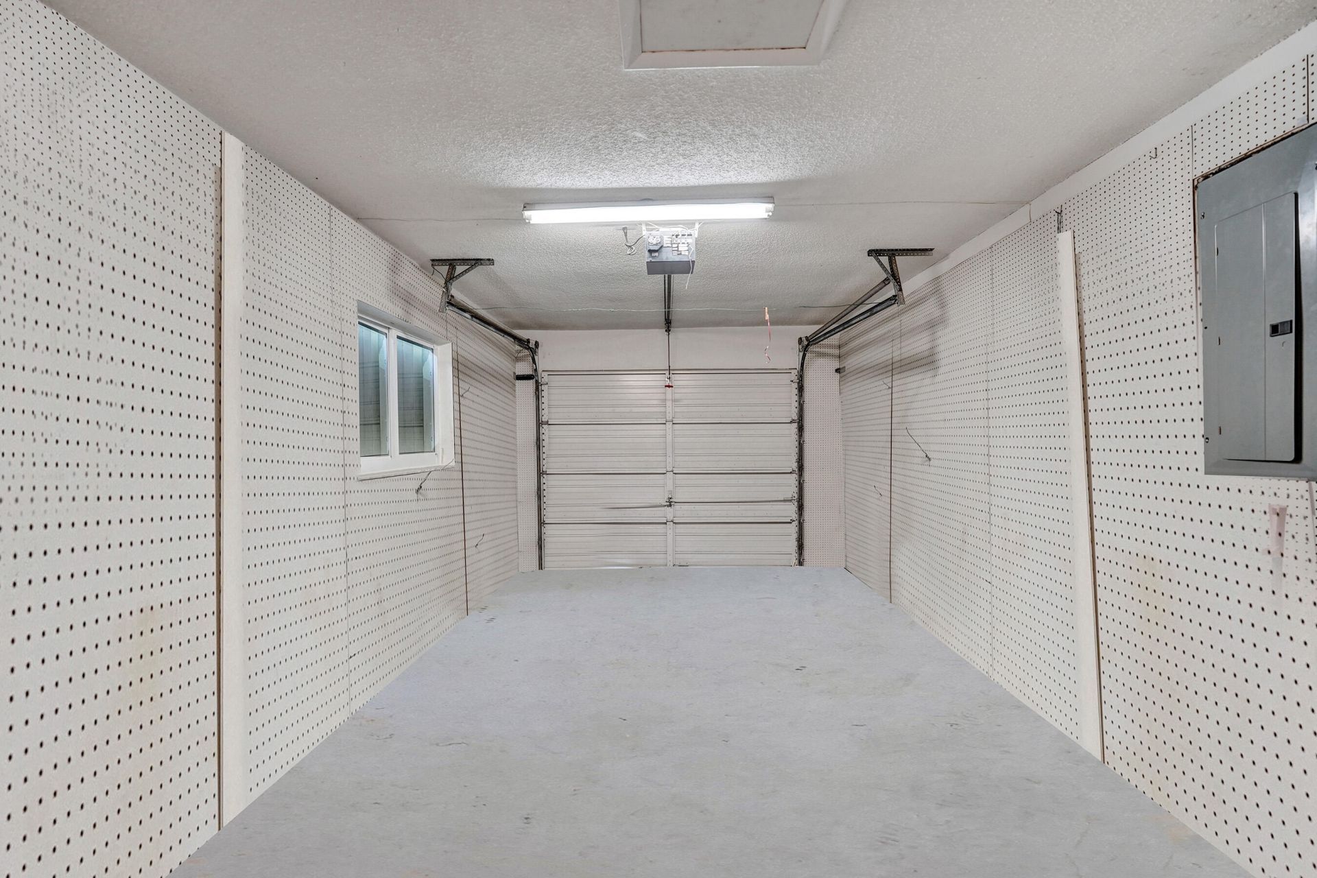 1710 NW 111th Terrace, Pembroke Pines, FL 33026 Photo