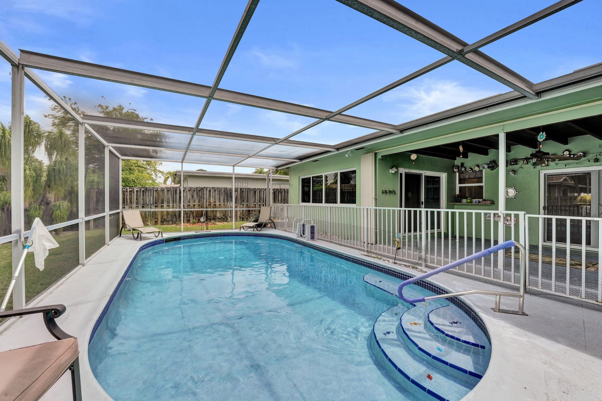 1710 NW 111th Terrace, Pembroke Pines, FL 33026 Photo