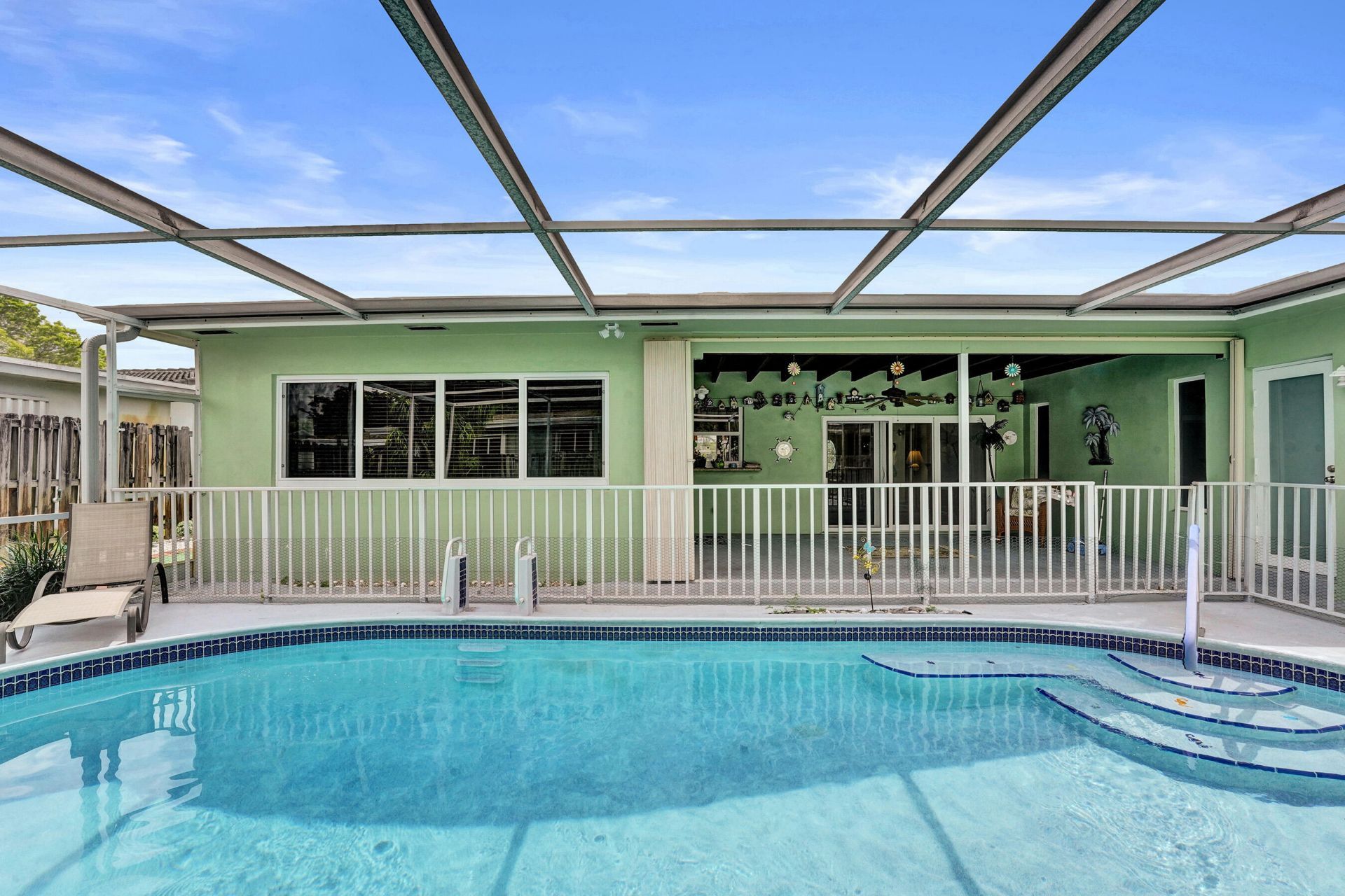 1710 NW 111th Terrace, Pembroke Pines, FL 33026 Photo