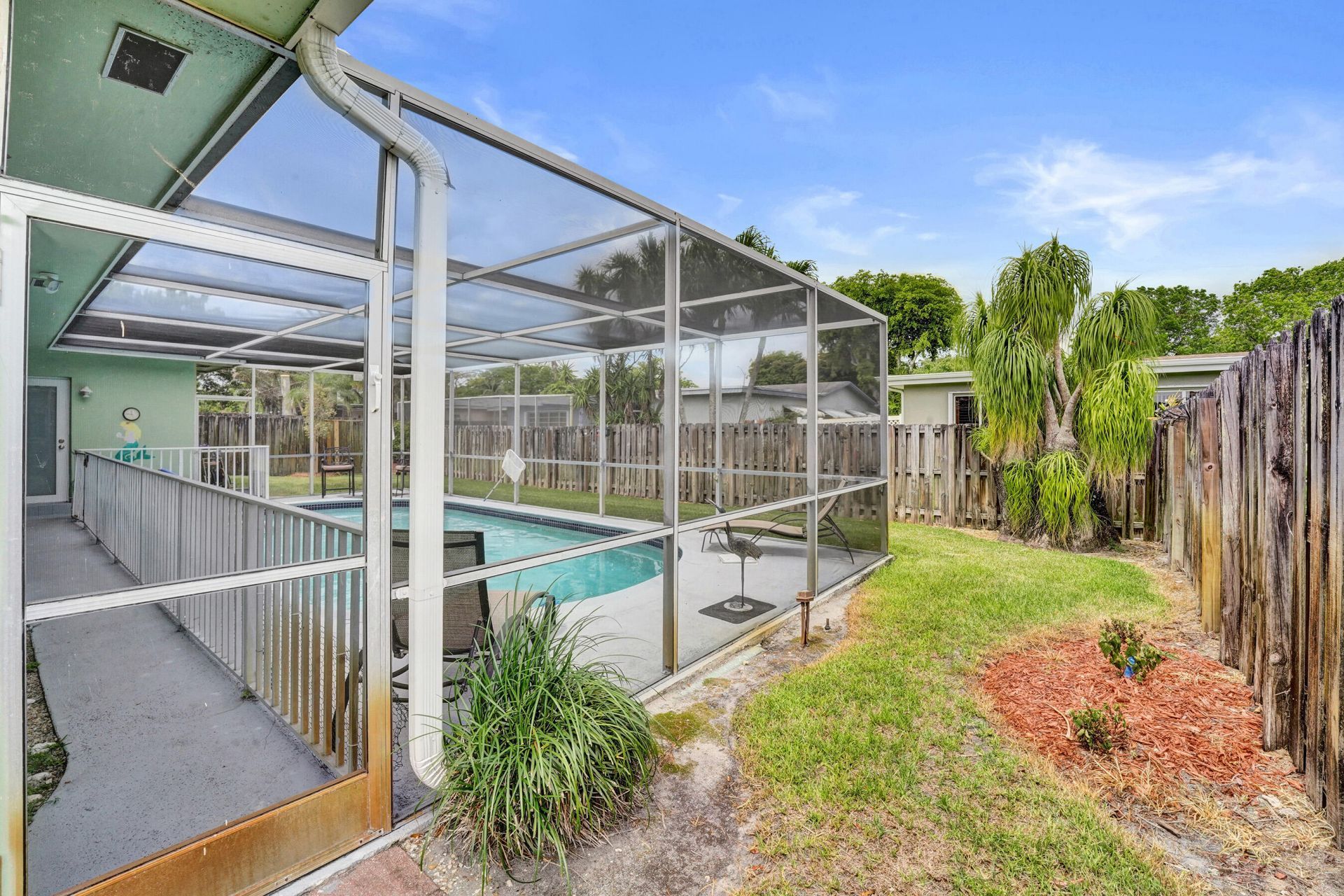 1710 NW 111th Terrace, Pembroke Pines, FL 33026 Photo
