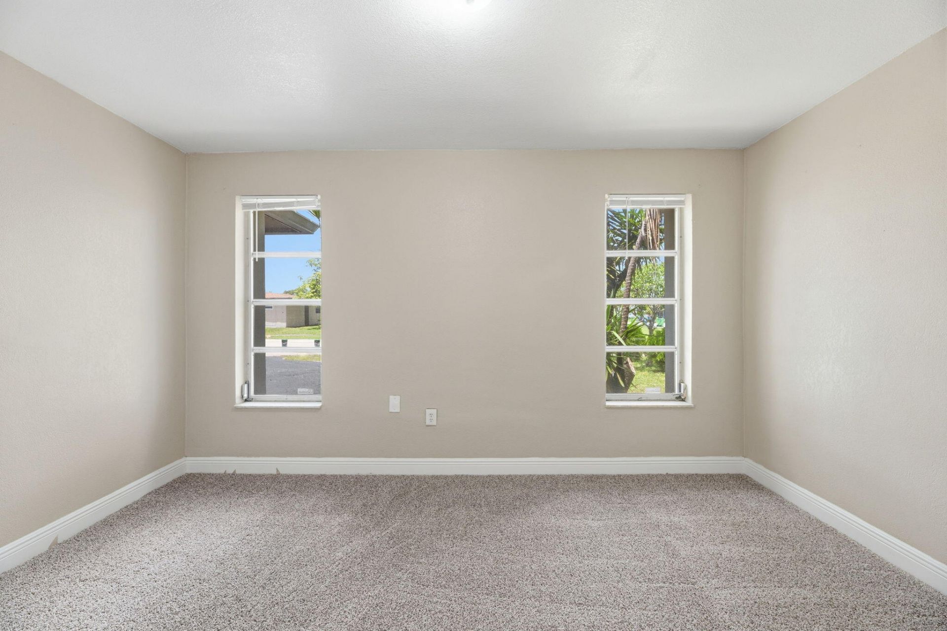 2420 NW 89th Avenue, Sunrise, FL 33322 Photo