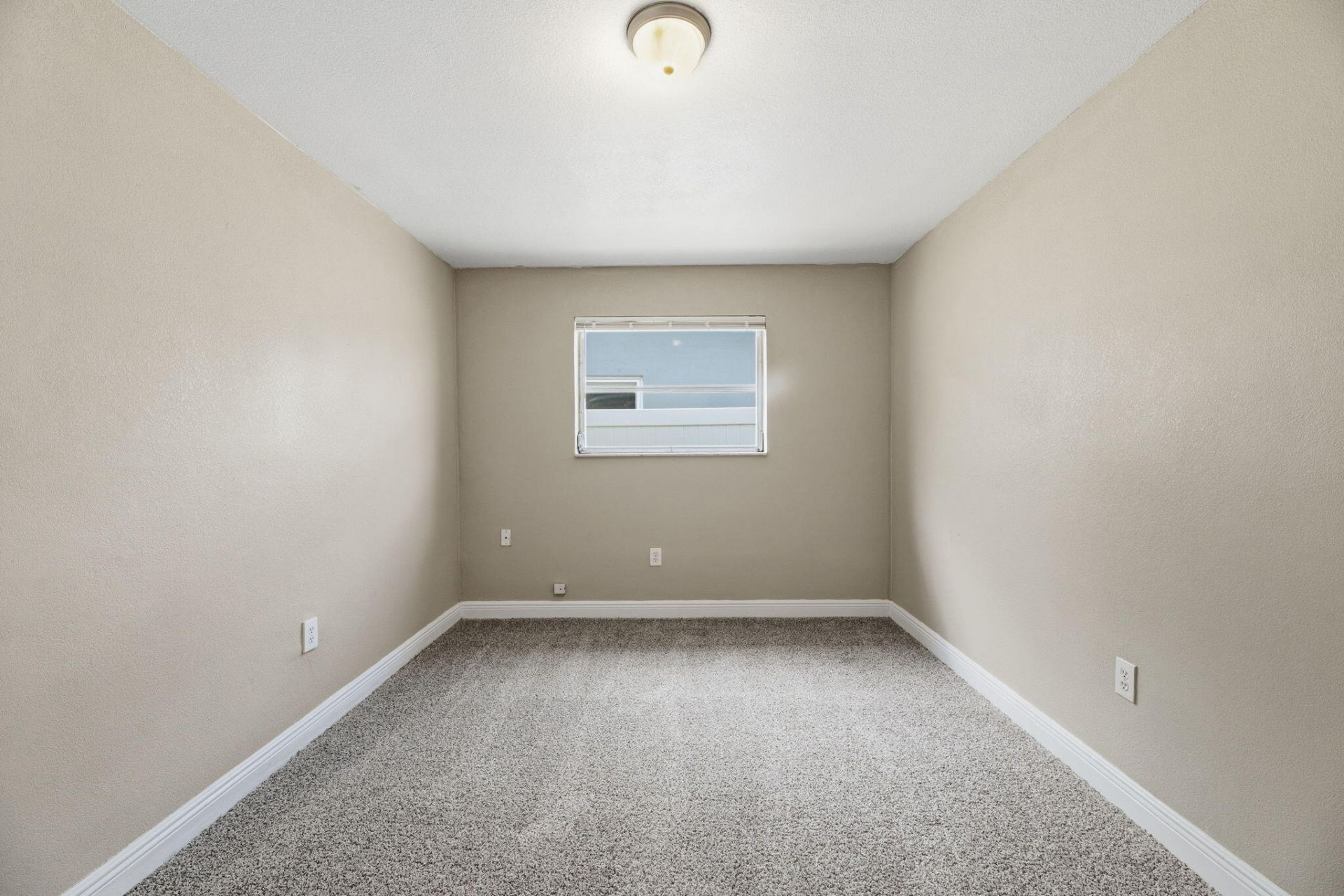 2420 NW 89th Avenue, Sunrise, FL 33322 Photo