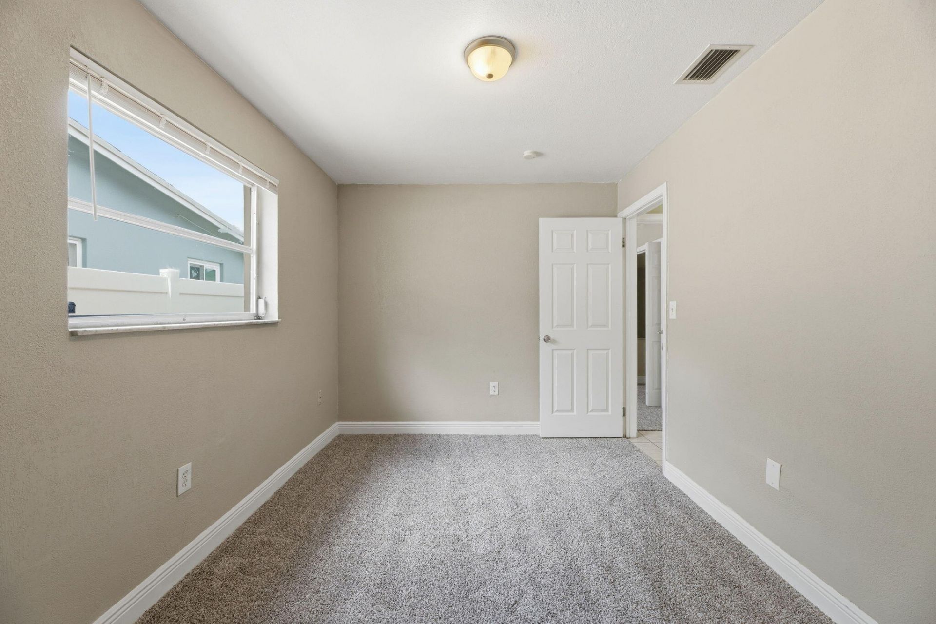2420 NW 89th Avenue, Sunrise, FL 33322 Photo