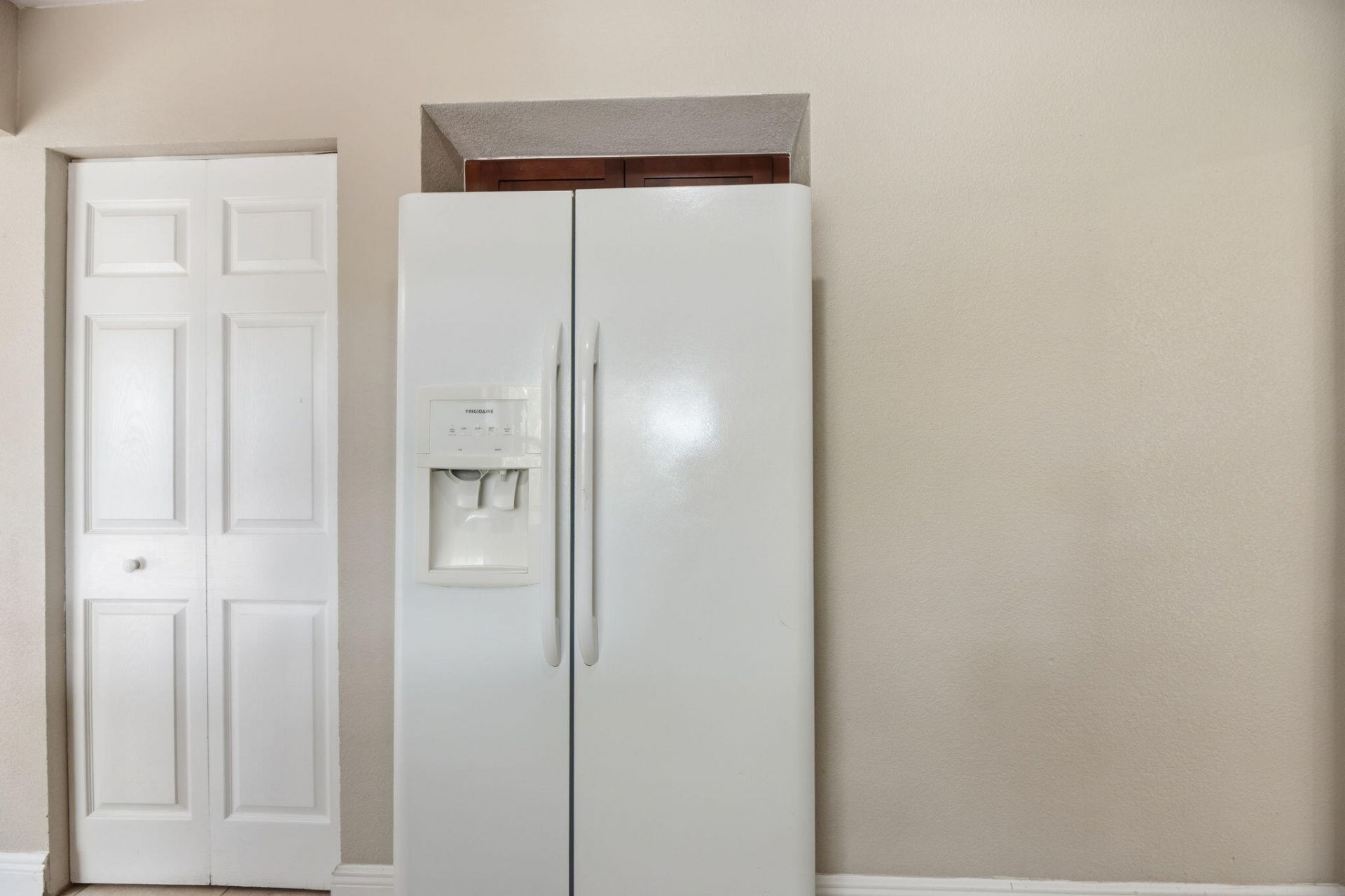 2420 NW 89th Avenue, Sunrise, FL 33322 Photo