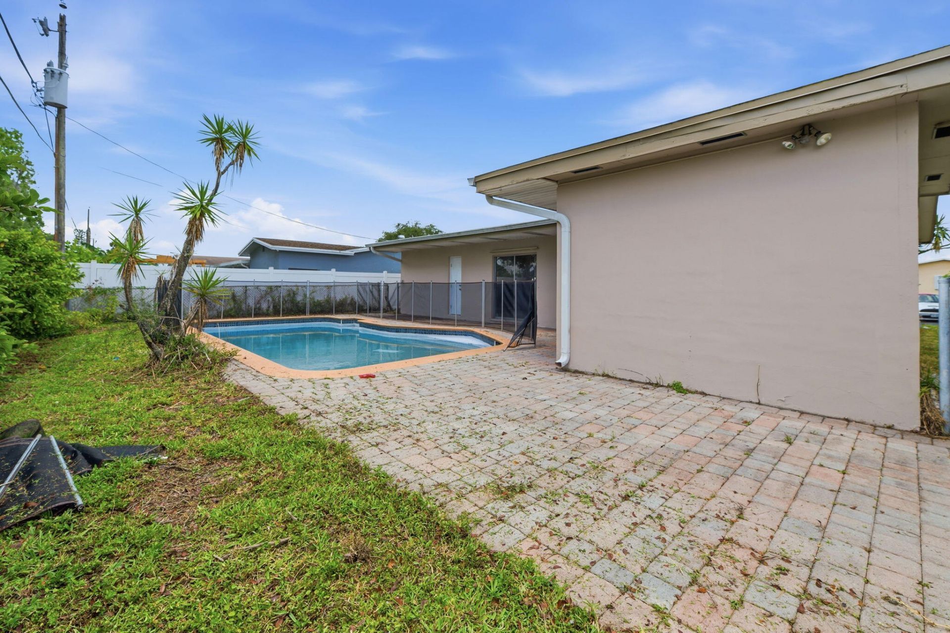 2420 NW 89th Avenue, Sunrise, FL 33322 Photo
