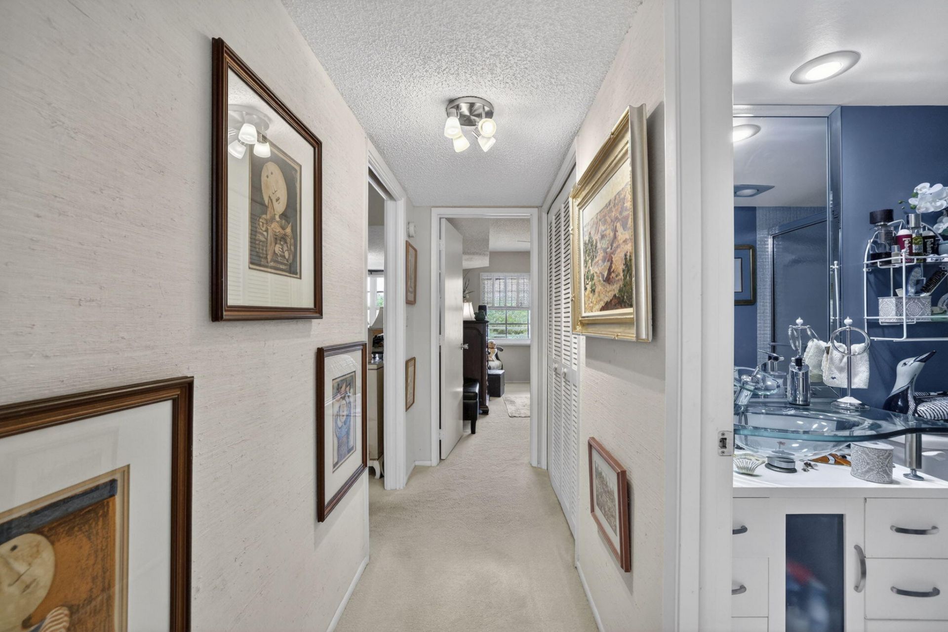 3900 Oaks Clubhouse Drive, Unit 410, Pompano Beach, FL 33069 Photo