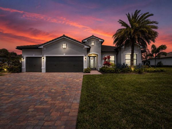 9206 Balsamo Drive, Palm Beach Gardens, FL 33412