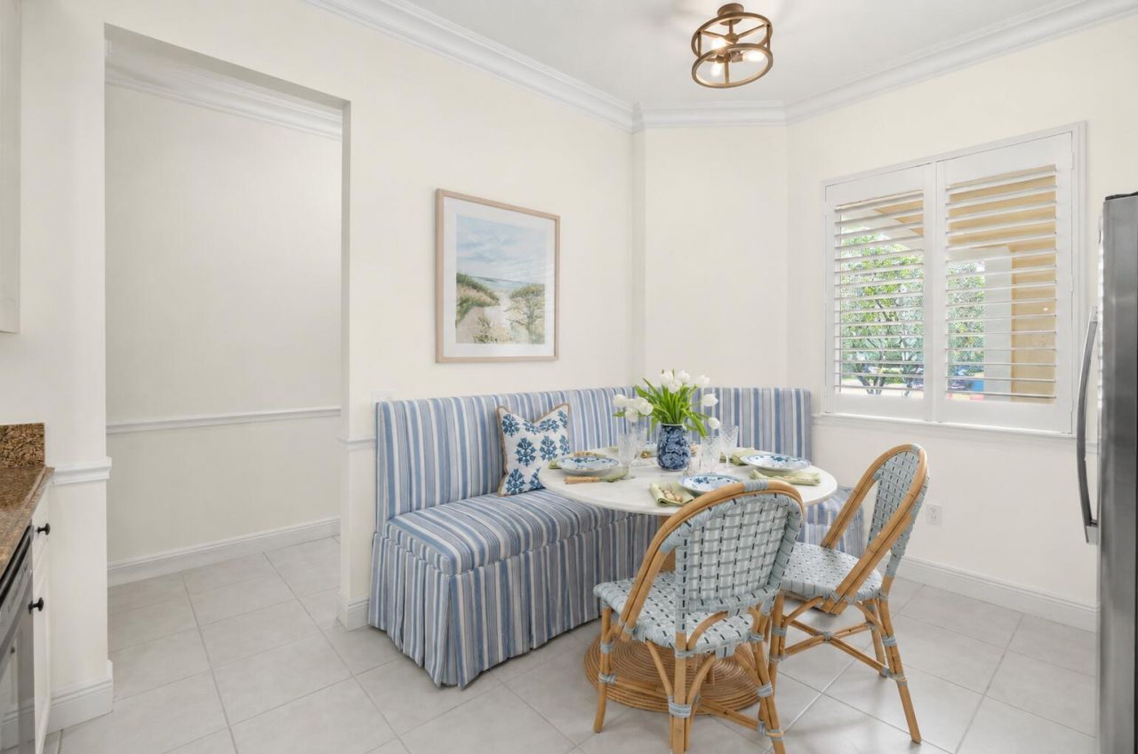 24 Harbour Isle Drive W, Unit 106, Fort Pierce, FL 34949 Photo