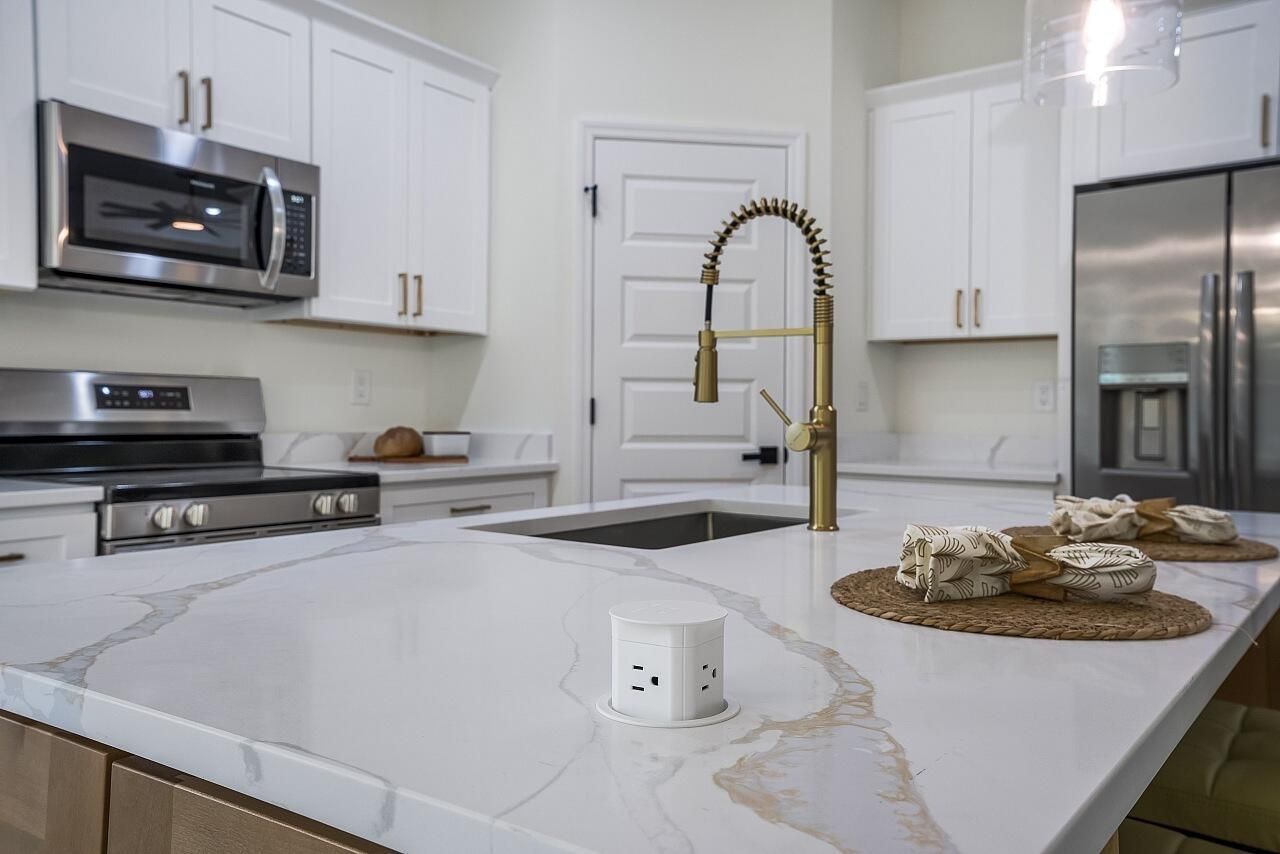 9355 100th Avenue, Vero Beach, FL 32967 Photo