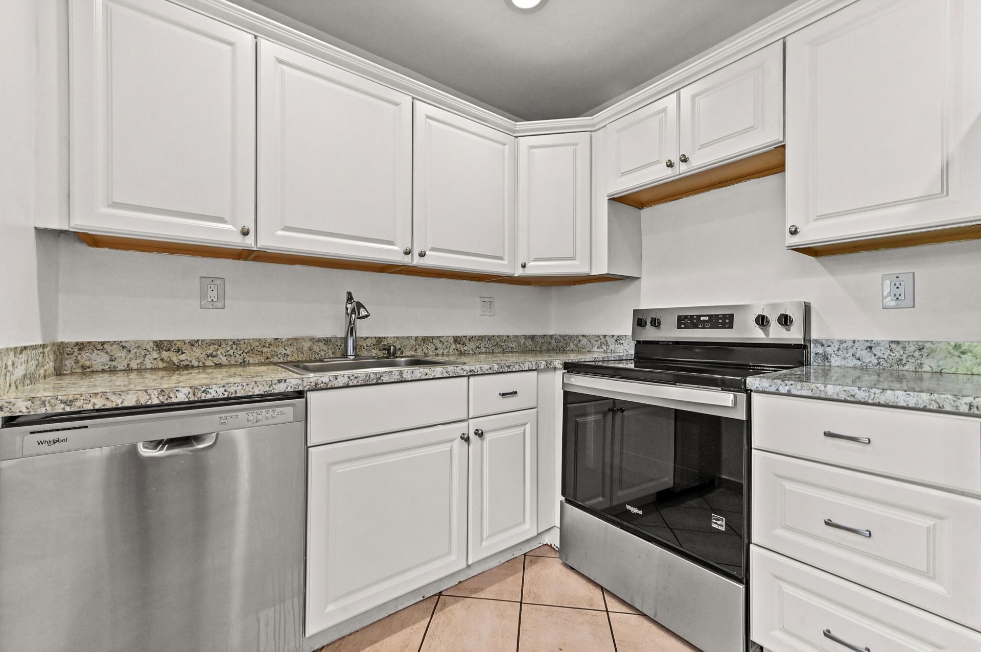 908 Normandy, Unit S, Delray Beach, FL 33484 Photo
