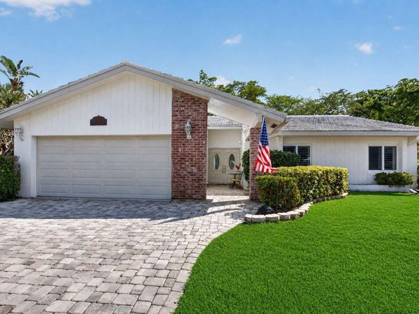 22340 Greentree Circle, Boca Raton, FL 33433