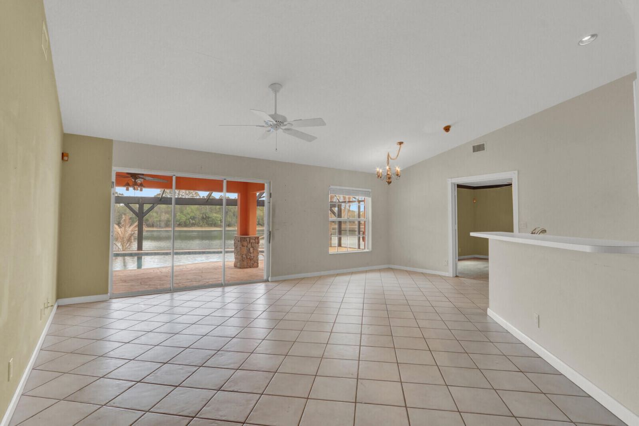 9335 SW Eagles Landing, Stuart, FL 34997 Photo