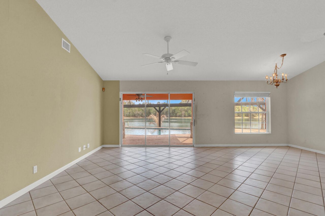 9335 SW Eagles Landing, Stuart, FL 34997 Photo