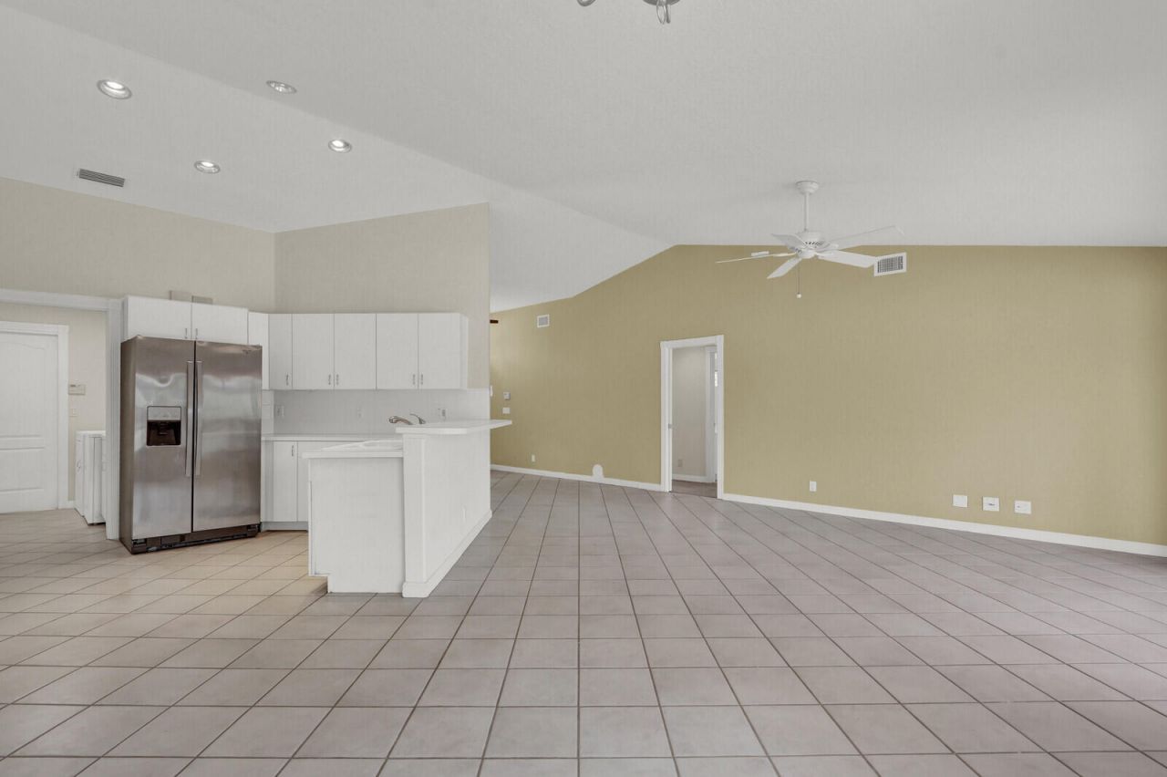 9335 SW Eagles Landing, Stuart, FL 34997 Photo