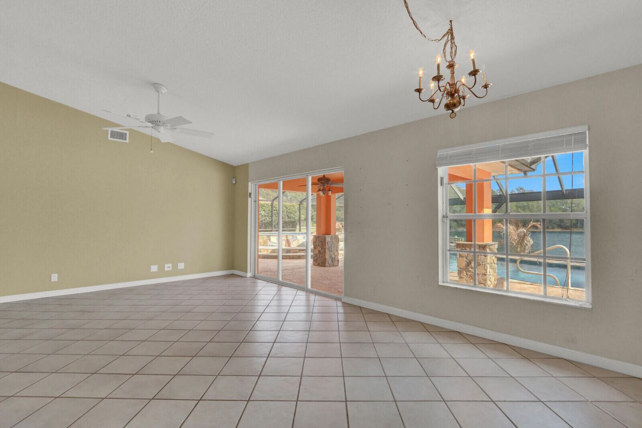 9335 SW Eagles Landing, Stuart, FL 34997 Photo