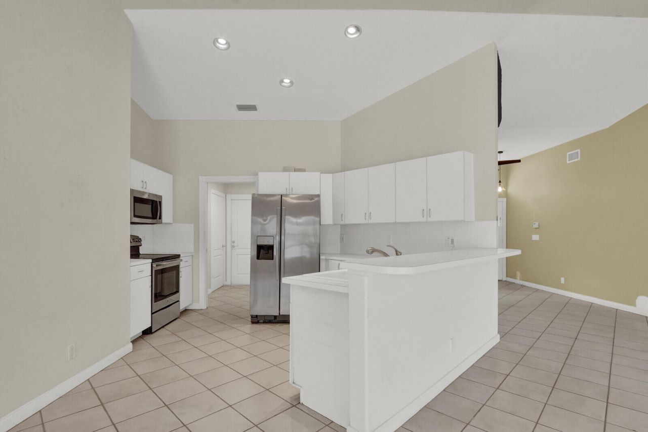 9335 SW Eagles Landing, Stuart, FL 34997 Photo