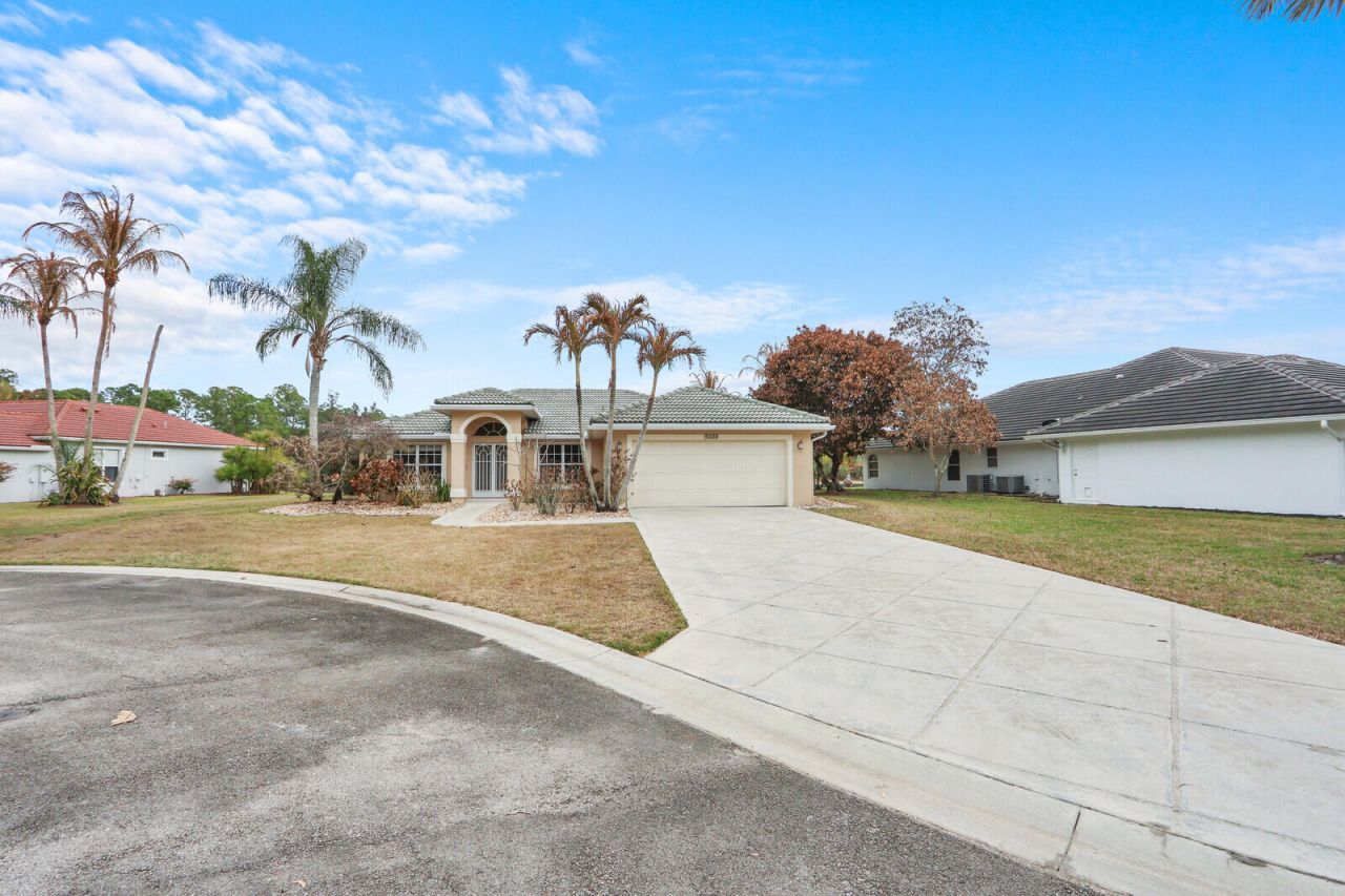 9335 SW Eagles Landing, Stuart, FL 34997 Photo