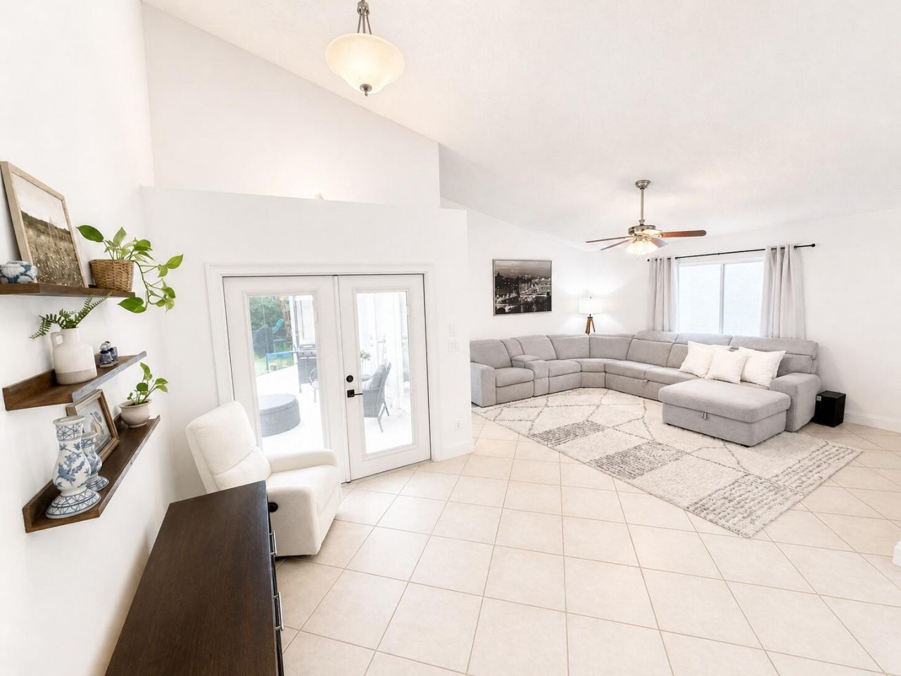 2815 NW 111th Avenue, Sunrise, FL 33322 Photo